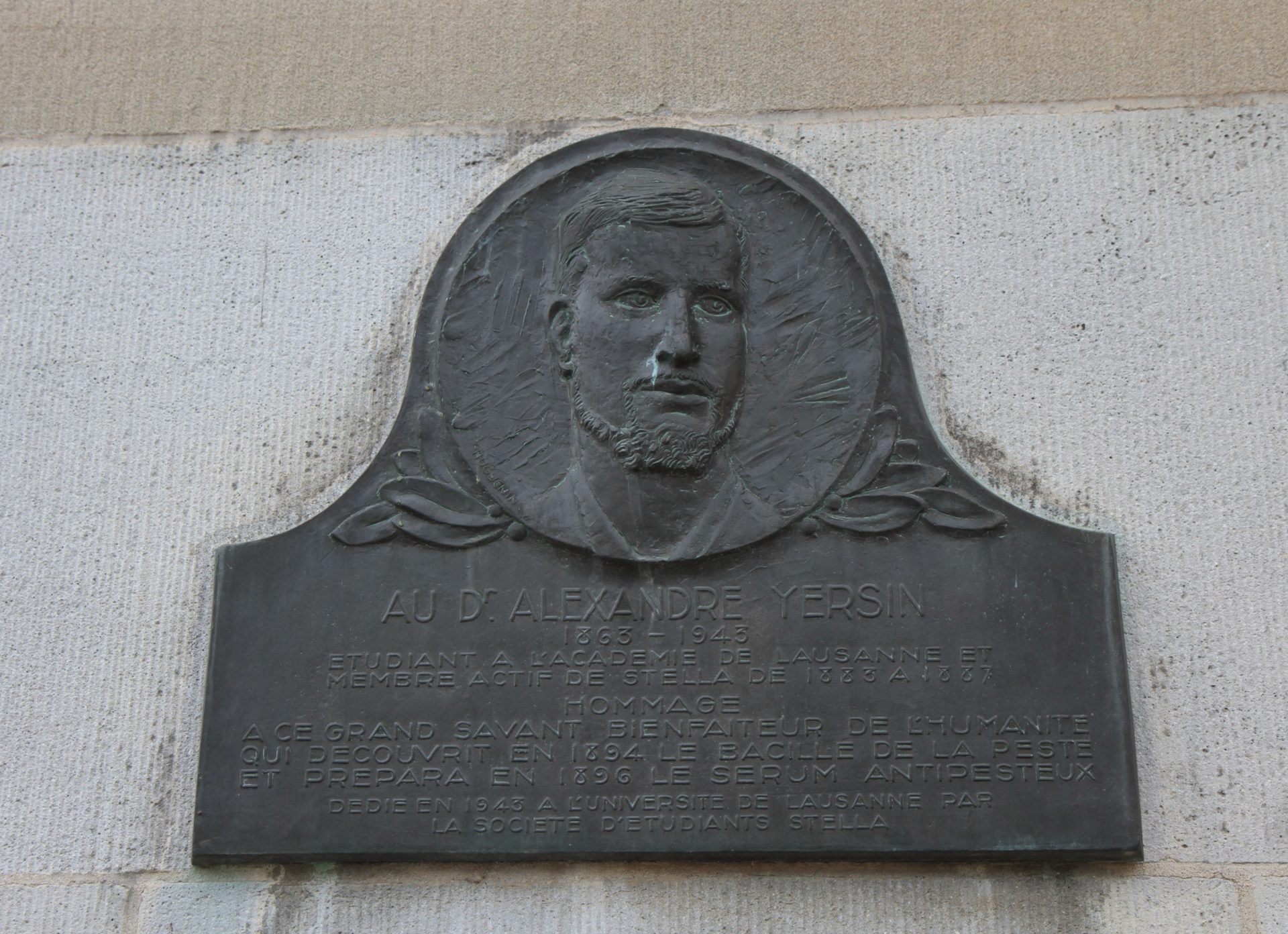 Alexandre Yersin's bas-relief, Lausanne - 06.JPG
